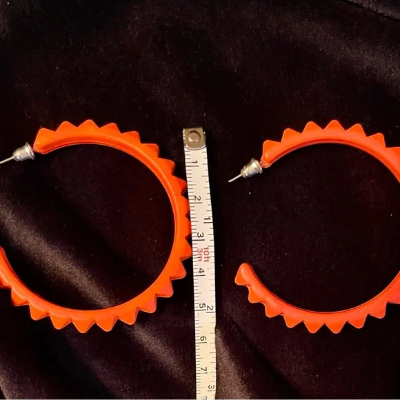 Big Orange hoop earrings - Picture 3 of 3